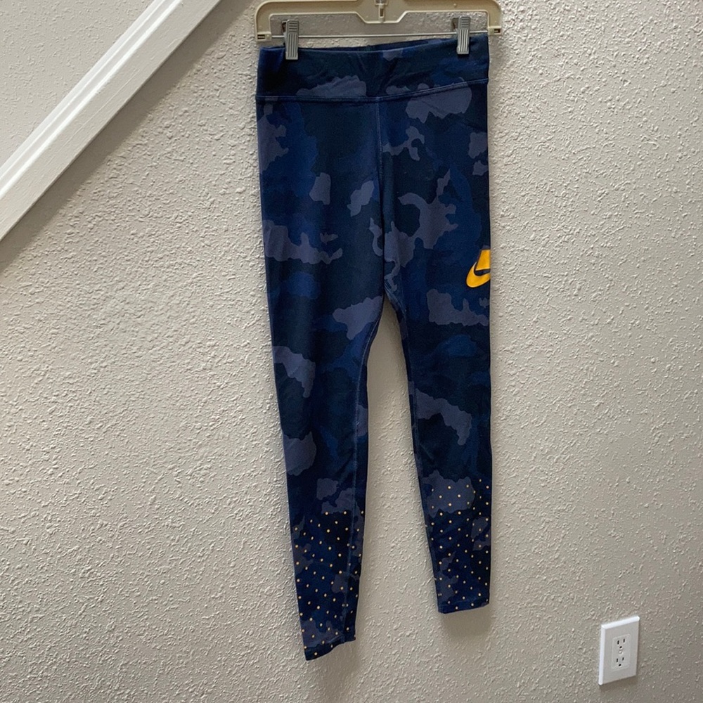 Nike leggings